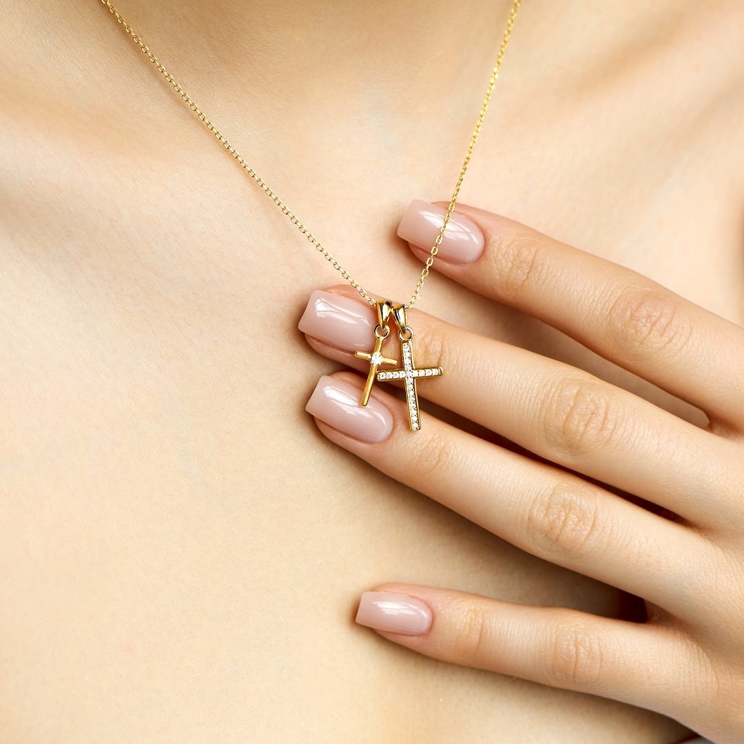 Colar Duplo com Pingente de Cruz Dourado - Lembre-se de Sua Força