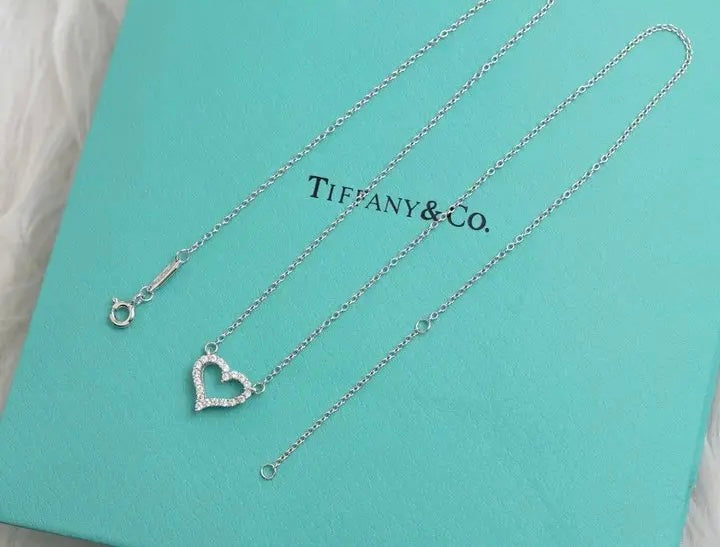 Colar coração brilhante