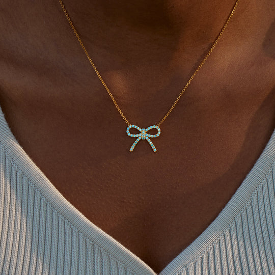 Colar Laço com Zircônias – Presente Para Mãe