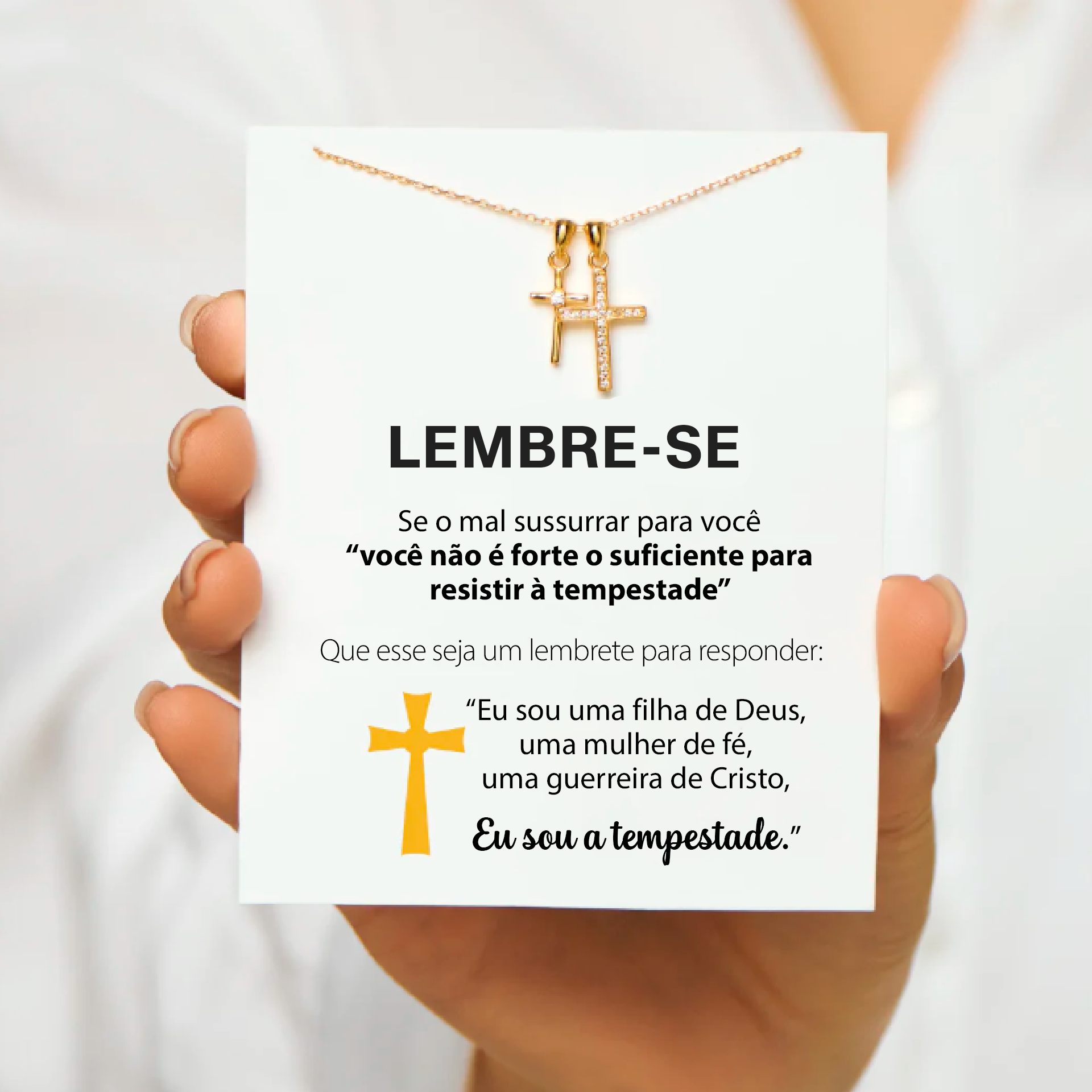 Colar Duplo com Pingente de Cruz Dourado - Lembre-se de Sua Força